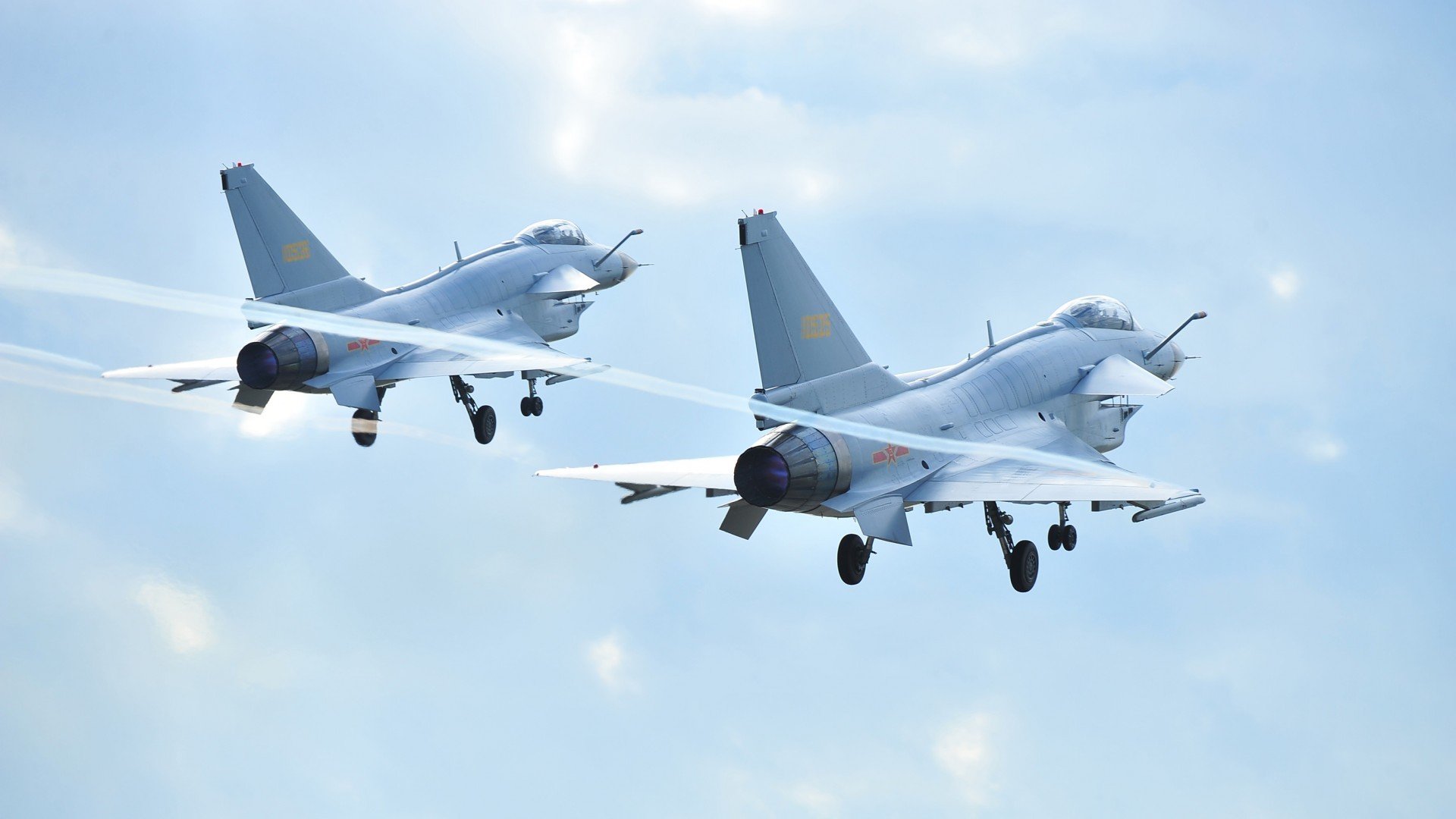 国足热身赛攻防表现研究，国足热身赛阵容